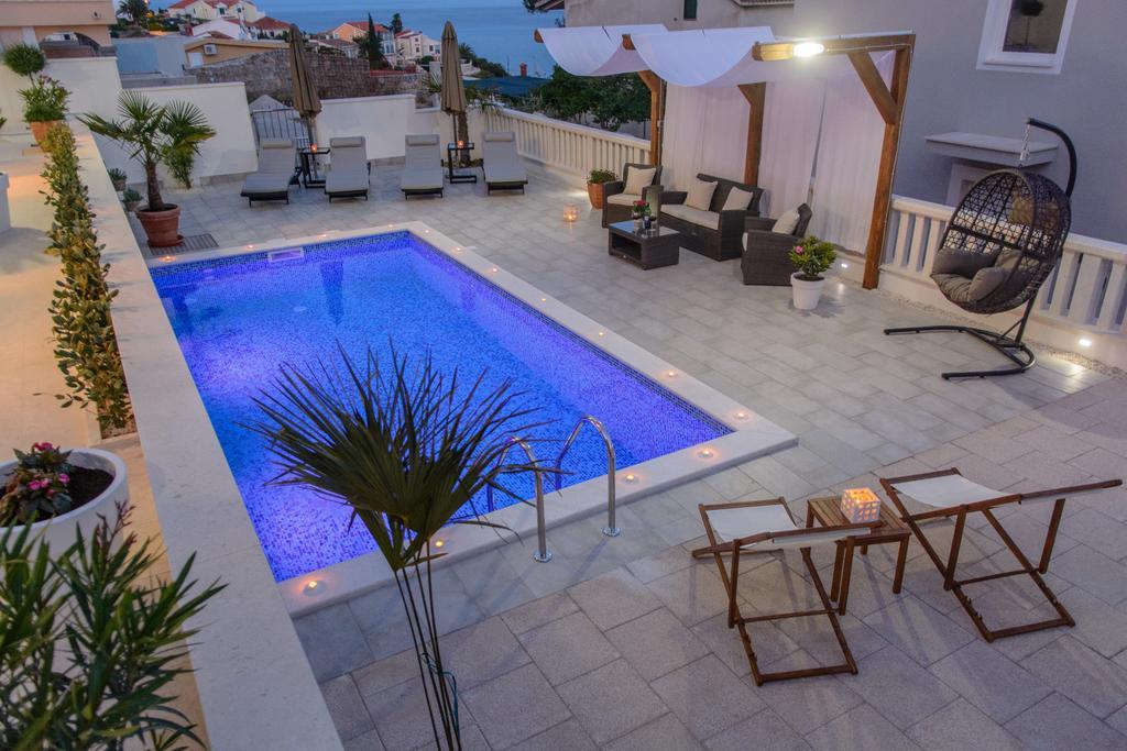Apartments Villa Atlantis Трогір Екстер'єр фото