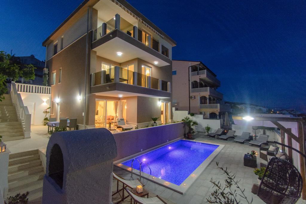 Apartments Villa Atlantis Трогір Екстер'єр фото