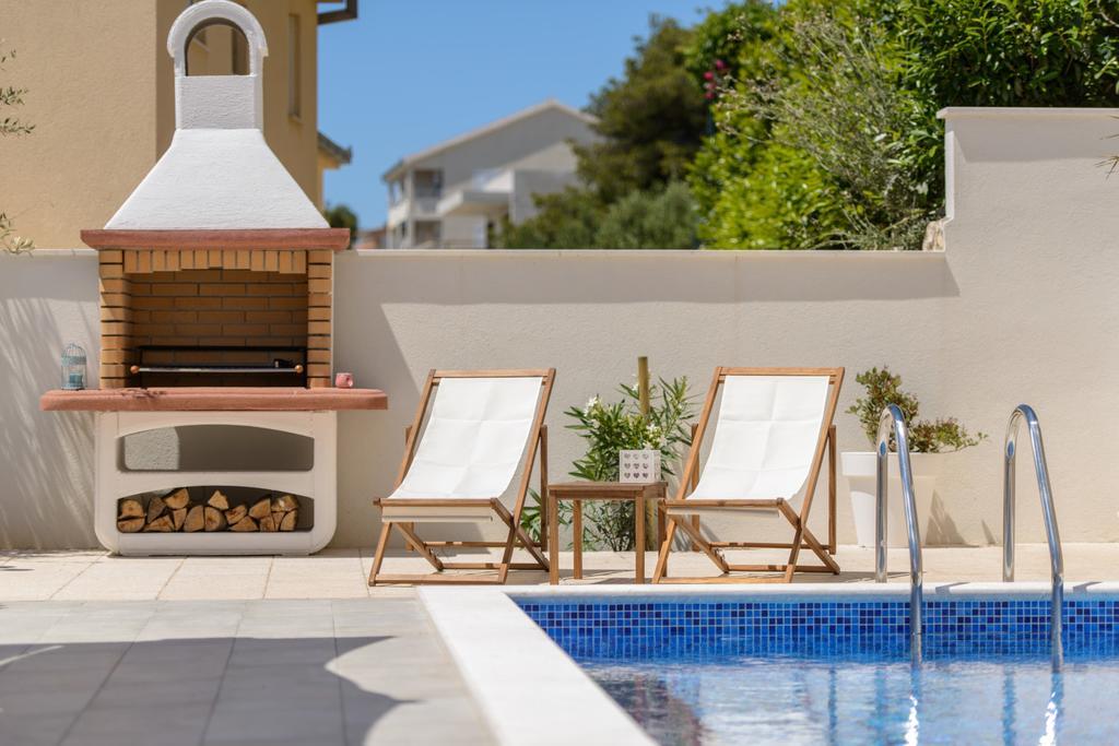 Apartments Villa Atlantis Трогір Екстер'єр фото