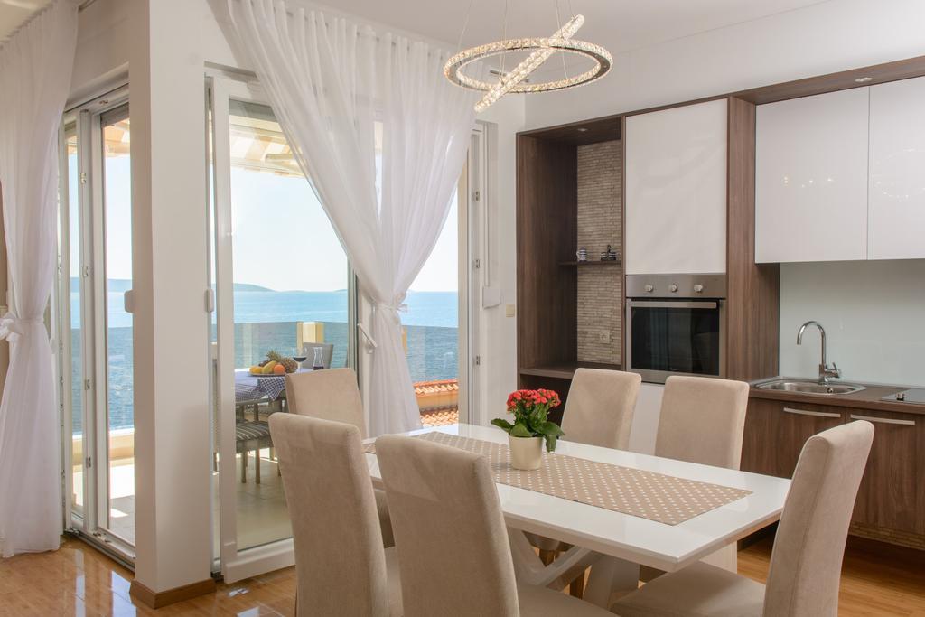 Apartments Villa Atlantis Трогір Екстер'єр фото